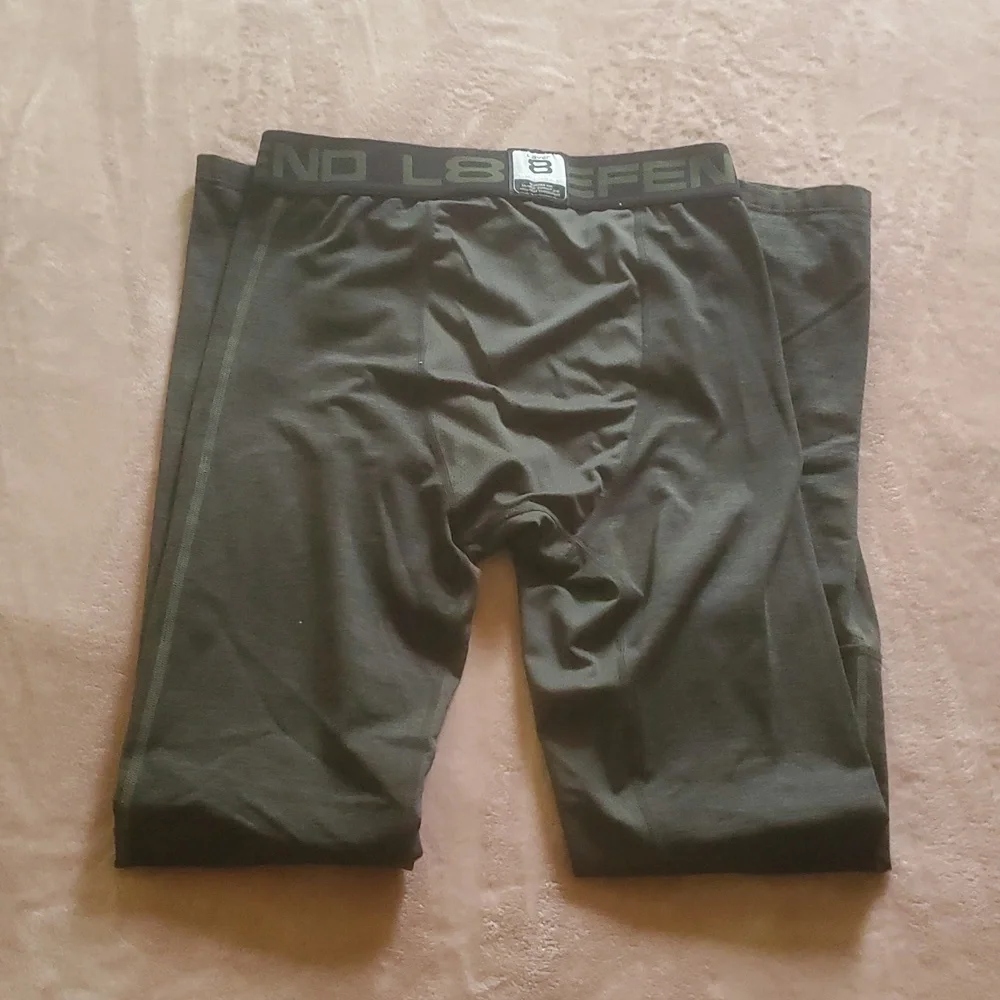 Layer 8 Quick Dry/Heat Performance Tight Army Green Mens SZ S